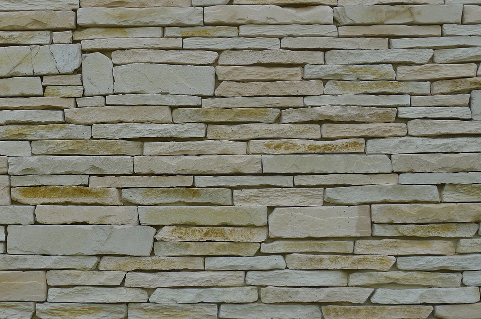 kamenná stěna